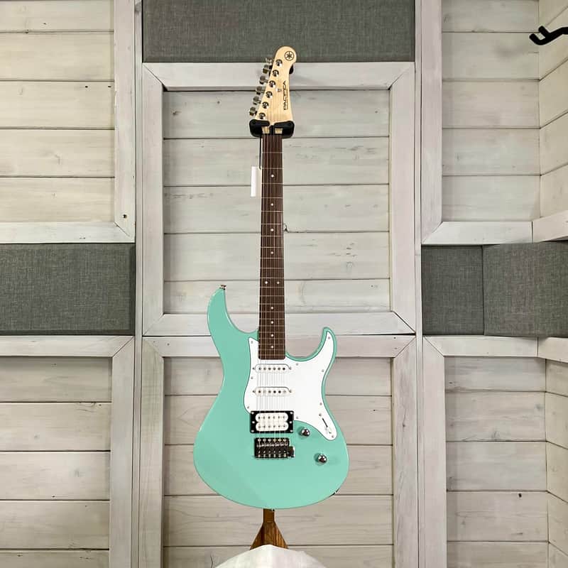 Yamaha Pacifica PAC 112V and VM Electric Guitar Several Colours