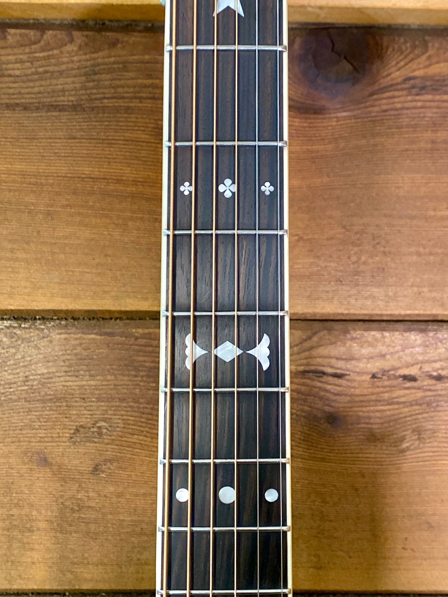 Washburn R310K Victorian Vintage Parlor Acoustic Guitar in Natural Antique Matte Finish – view 6