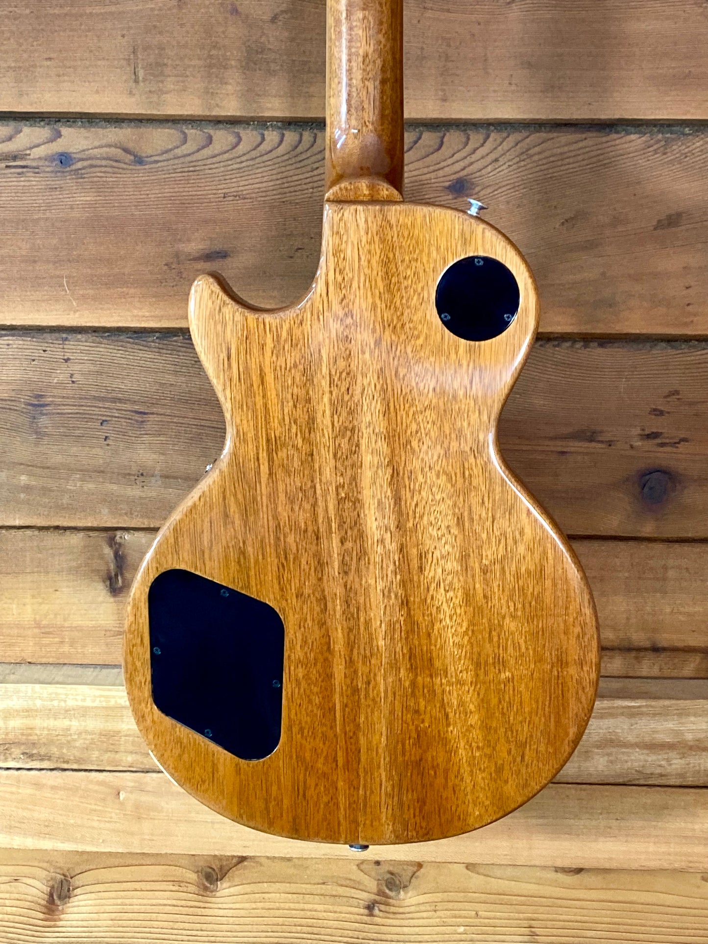 Gibson Les Paul Studio with Softshell Case - Metallic Pelham Blue USA exclusive