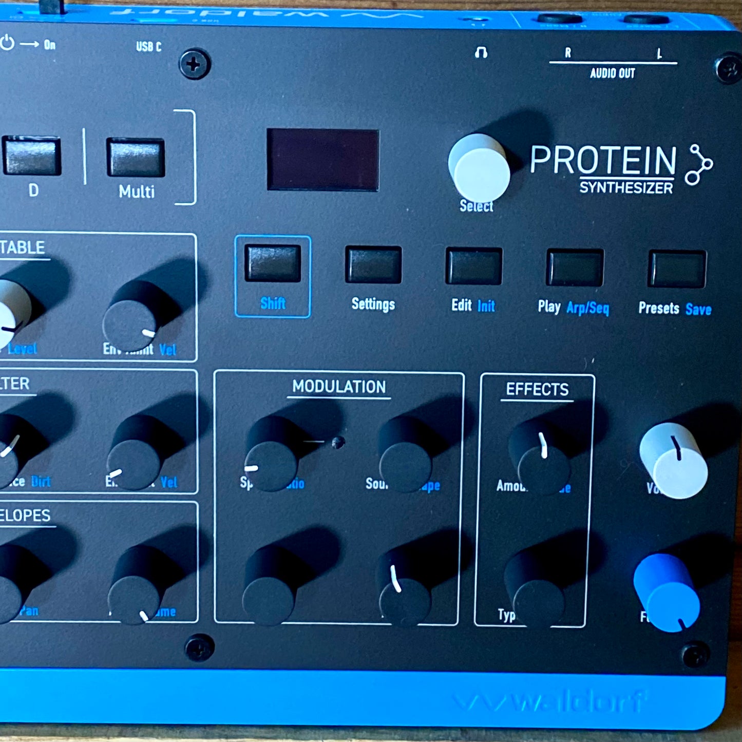 Waldorf Protein Compact 8-Voice Polyphonic Wavetable Synthesizer – view 6