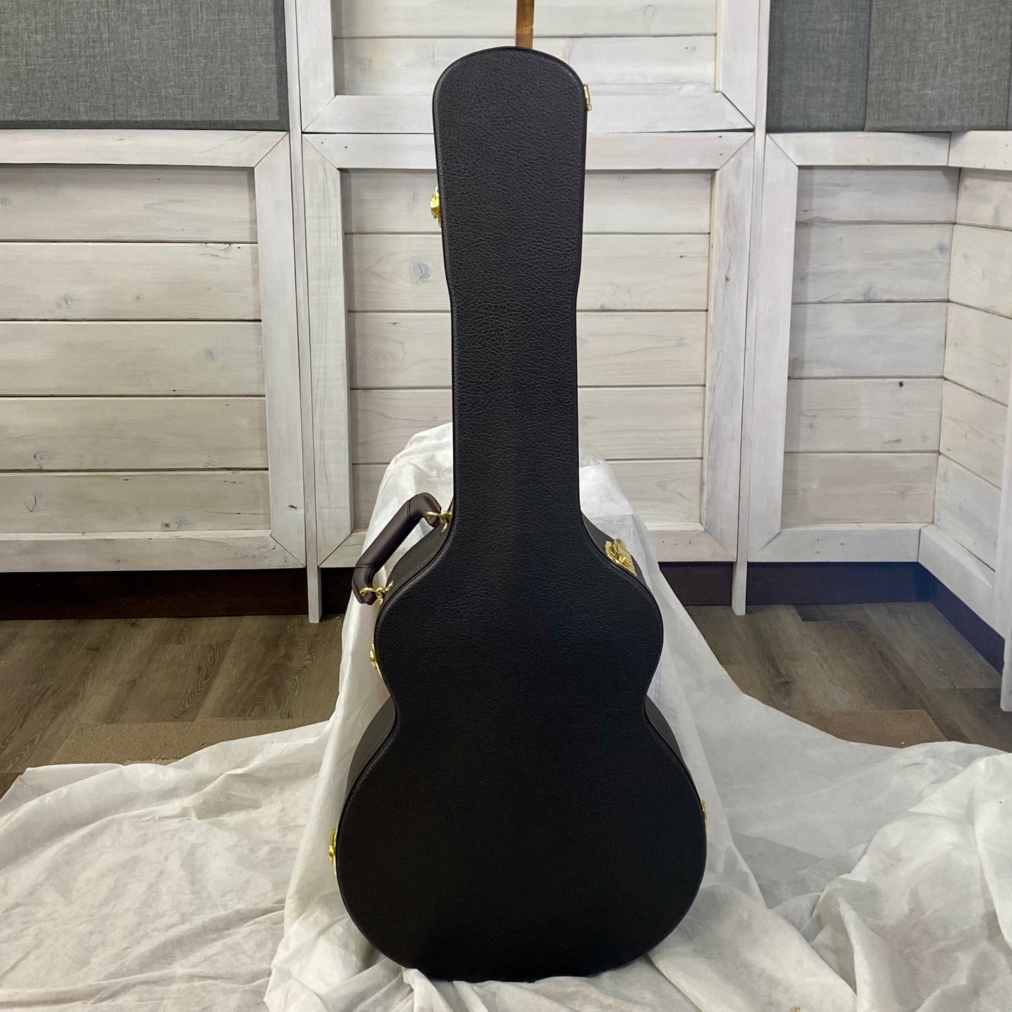 Taylor Next Generation 414ce Indian Rosewood/ Sitka Electric Acoustic Guitar – view 4