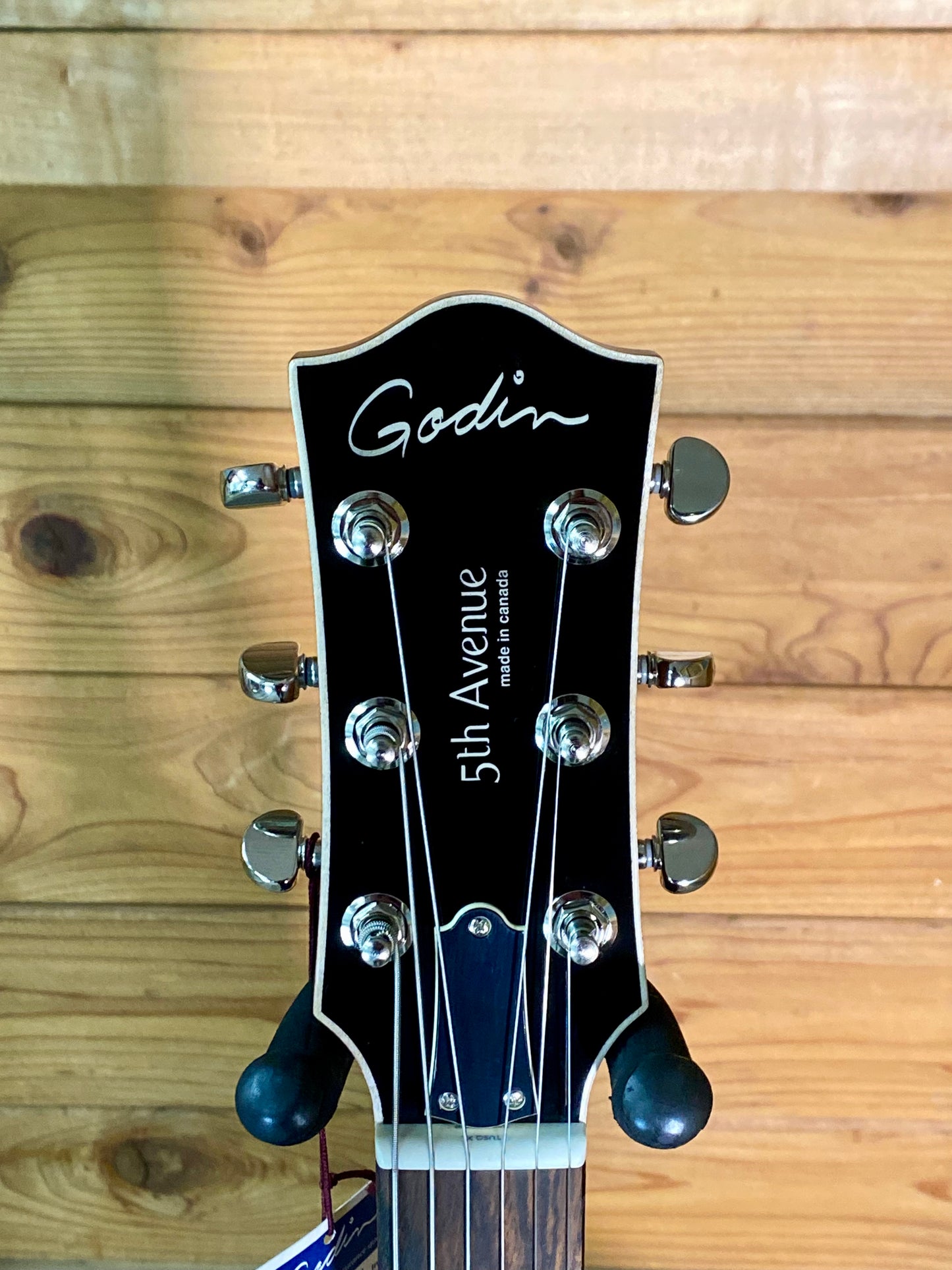 Godin 5th Avenue CW Kingpin II SF Vintage Burst