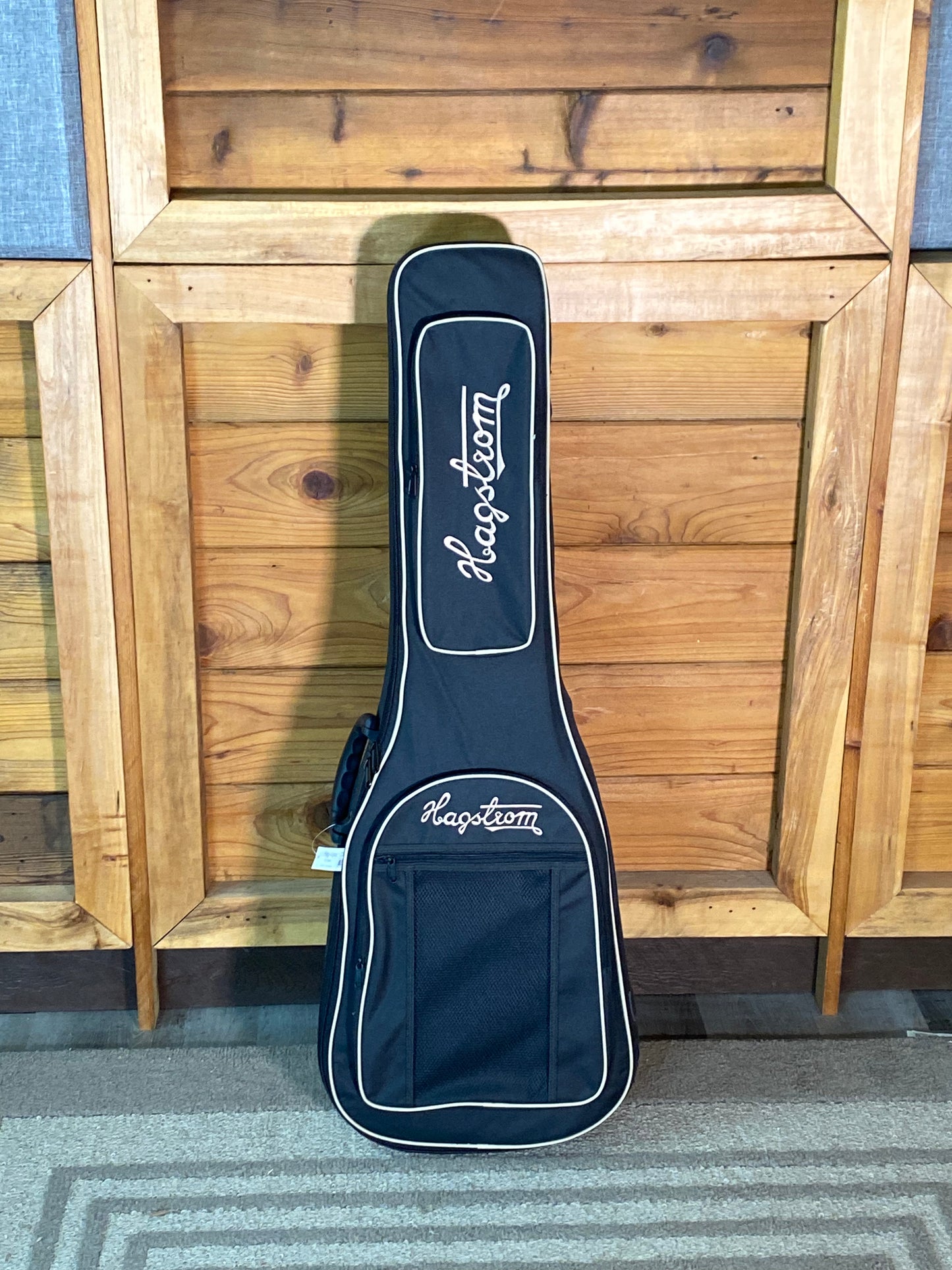 Hagstrom Alvar Electric Guitar in Swedish Frost With Hagstrom gigbag