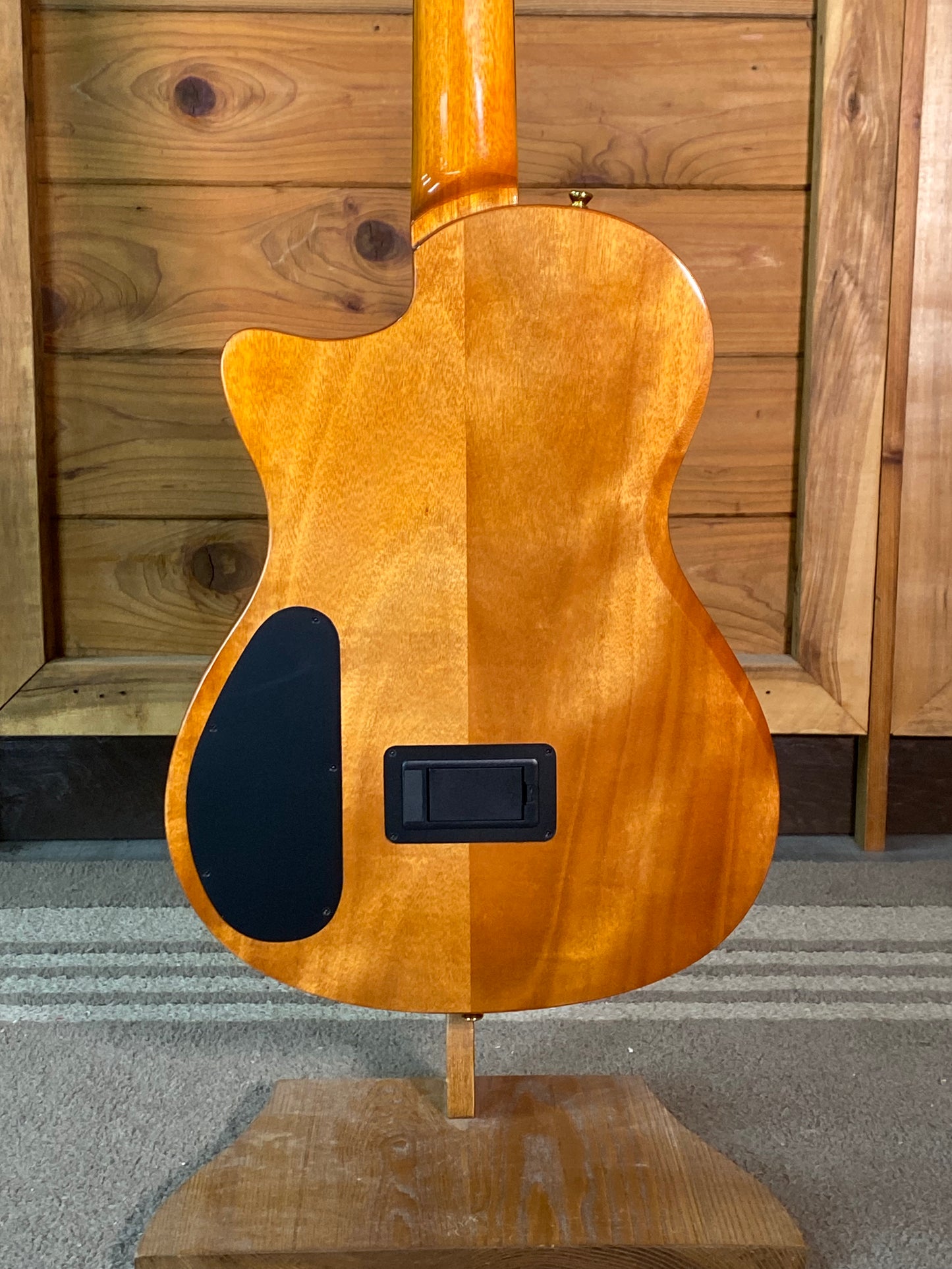 Cordoba Stage in Edge Burst with Gigbag USED