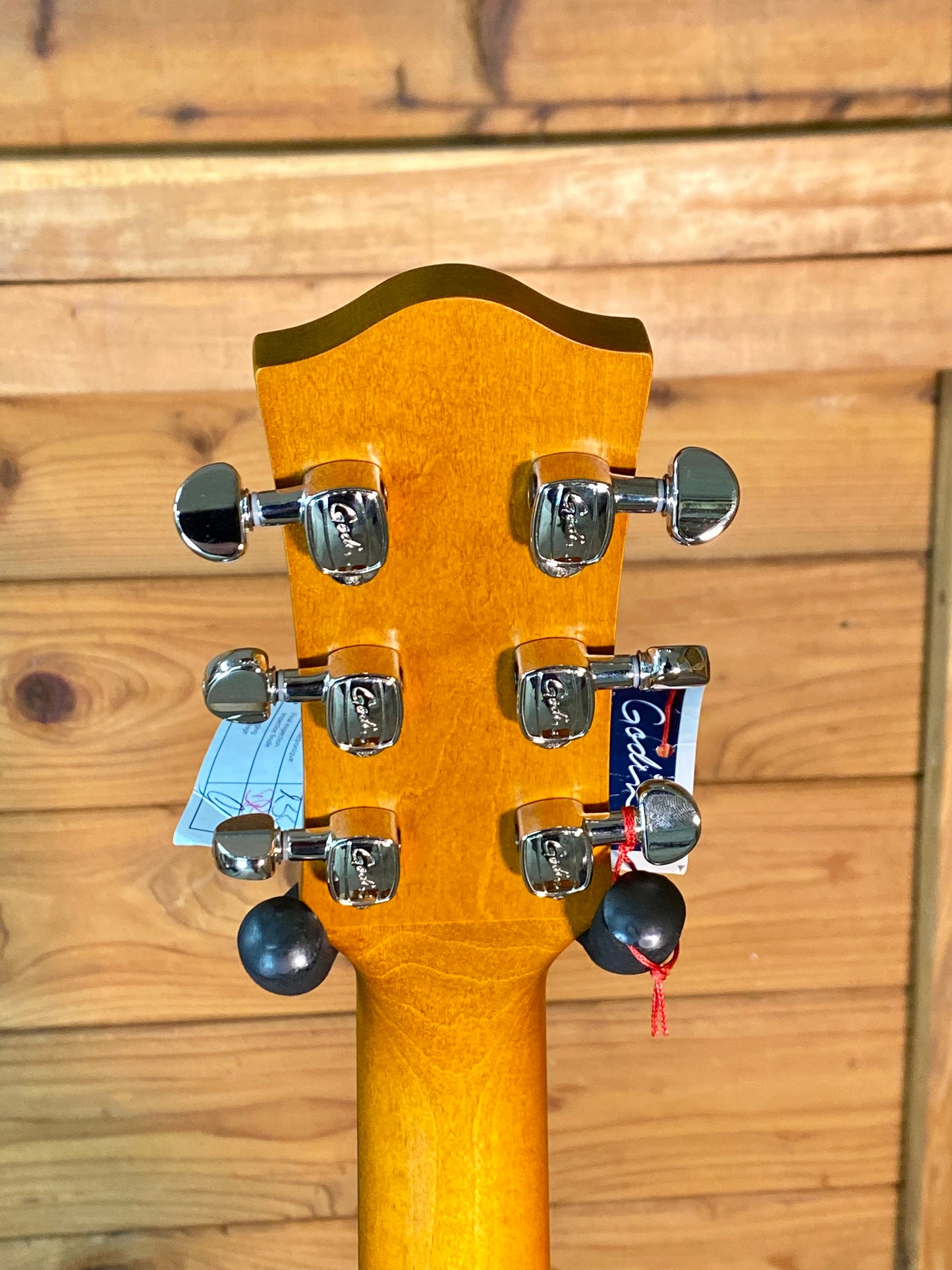 Godin 5th Avenue Jumbo P90 in Harvest Gold B Stock