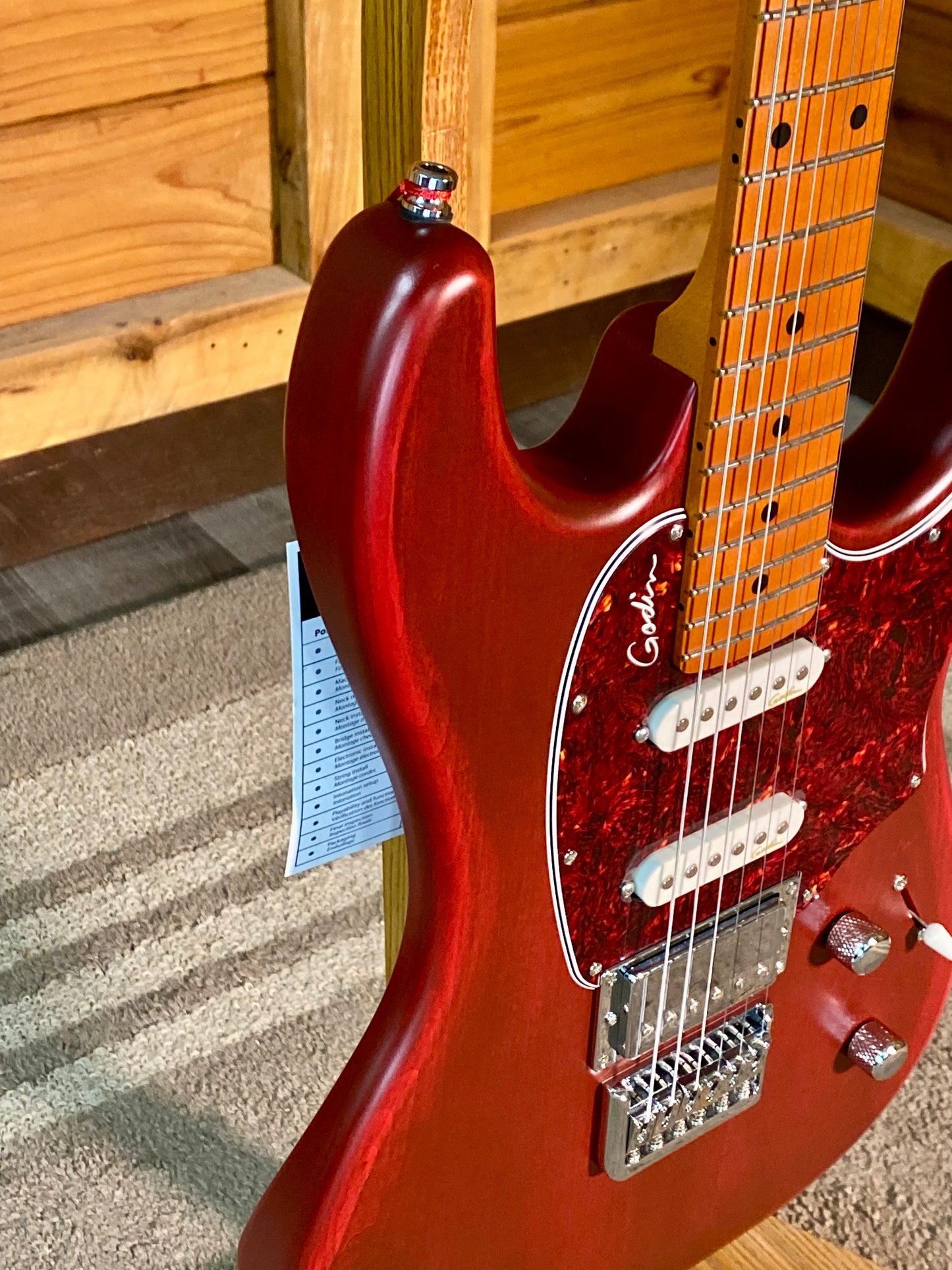 Godin Session HT Aztek Red MN SF With Gigbag
