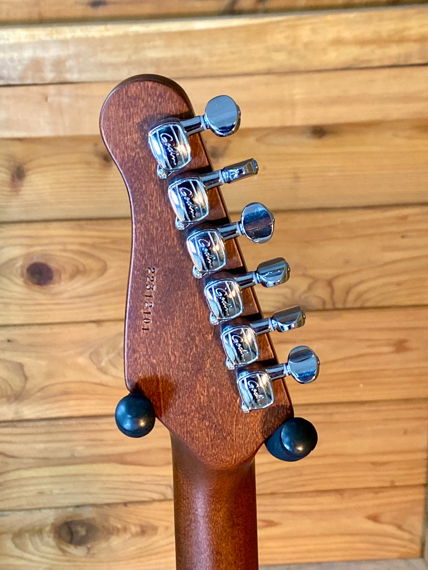 Godin Stadium HT Matte Black RN B Stock With Gigbag