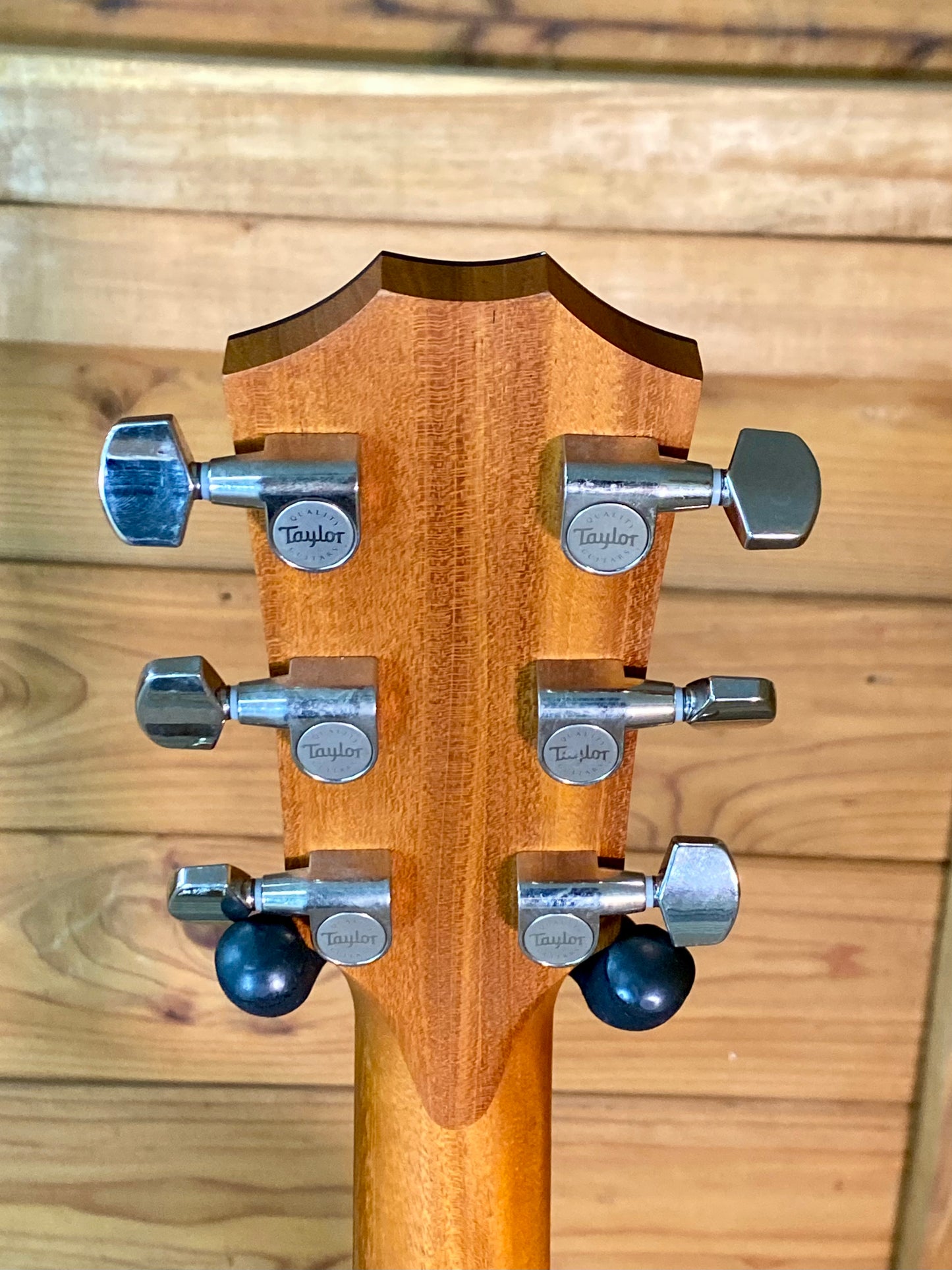 Taylor 214CE Plus Rosewood Spruce with original Aerocase in Natural Finish USED