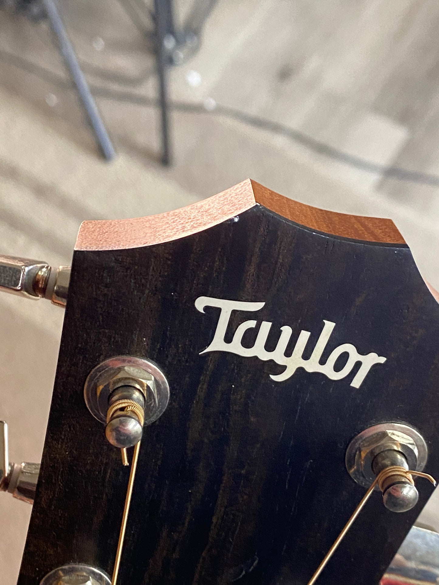 Taylor 214CE Plus Rosewood Spruce with original Aerocase in Natural Finish USED