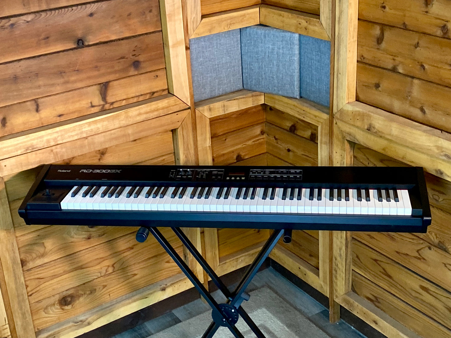Roland RD-300GX - Digital Stage Piano USED