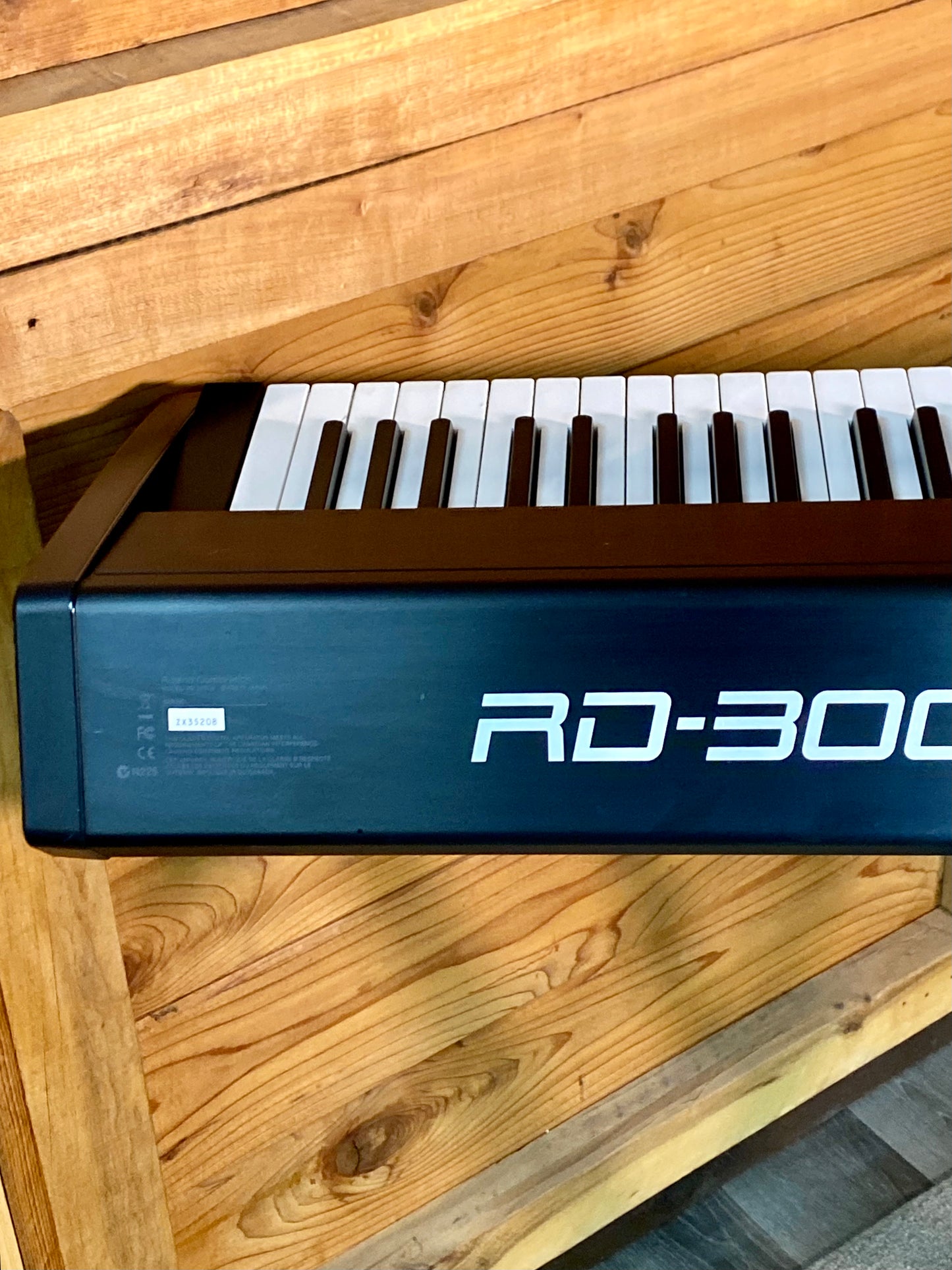 Roland RD-300GX - Digital Stage Piano USED