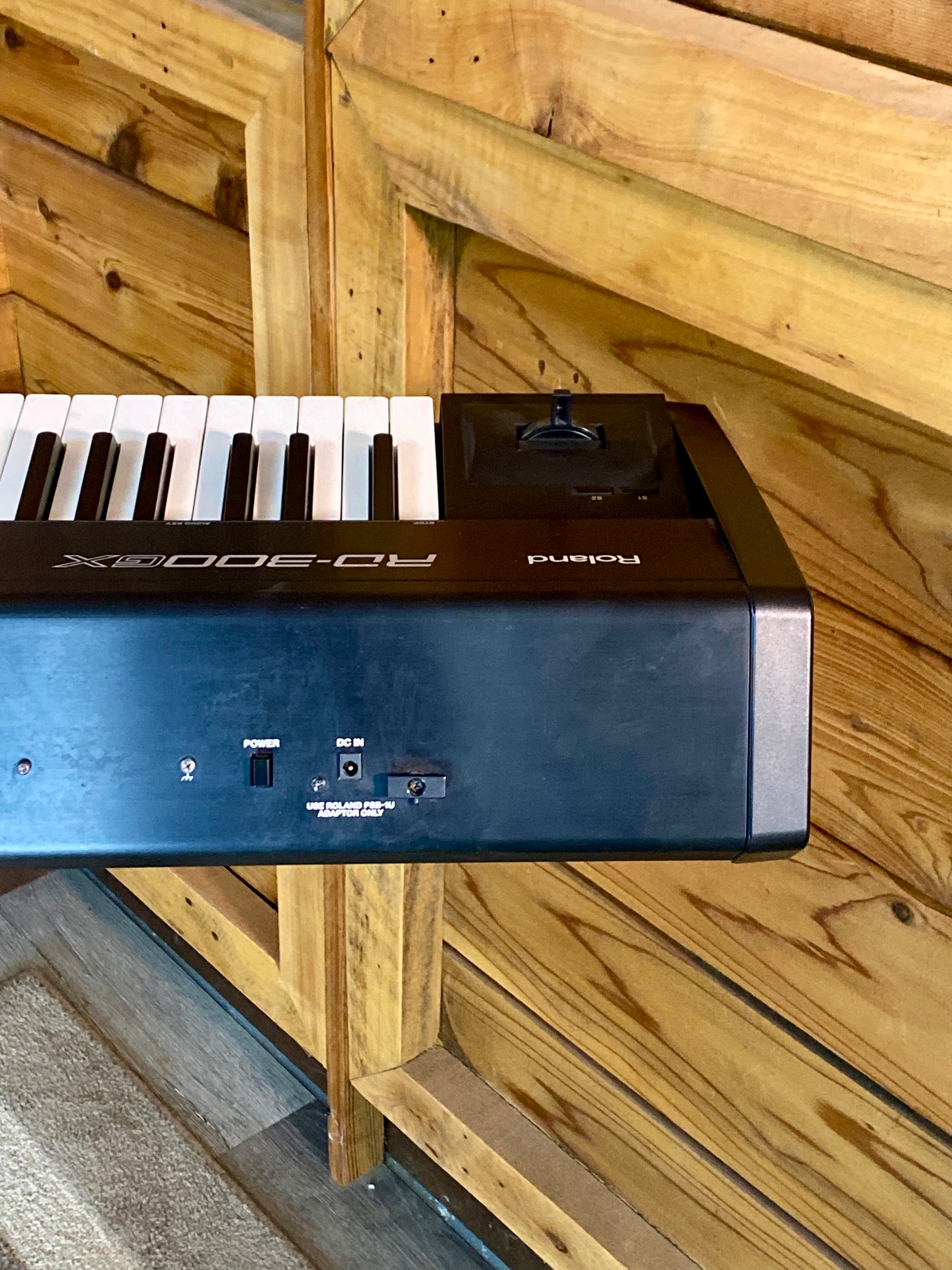 Roland RD-300GX - Digital Stage Piano USED