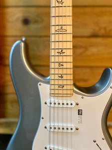 PRS Silver Sky (USA) in Tungsten with Maple Fingerboard