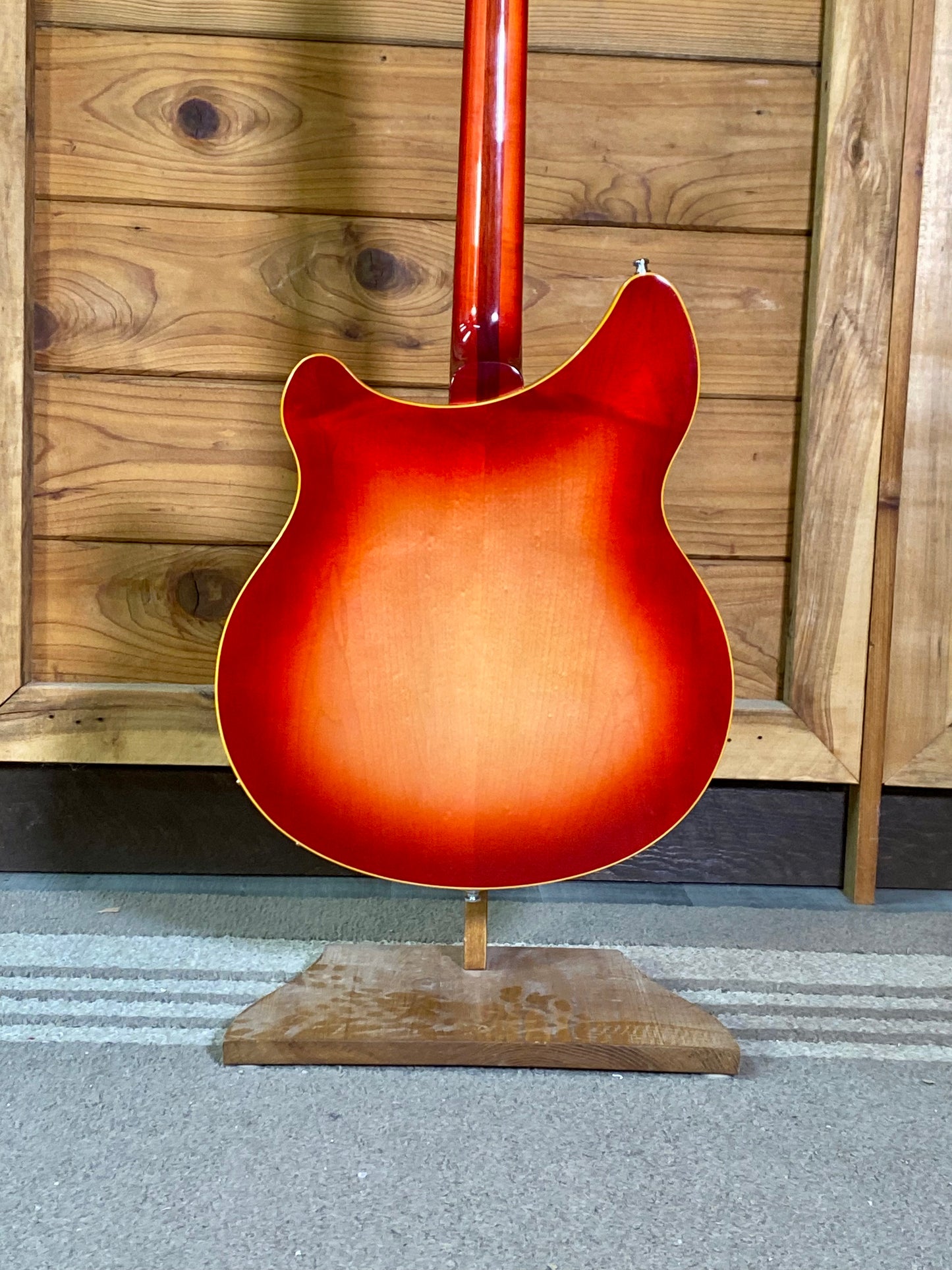 Rickenbacker 370/6 Electric Guitar in Fireglo with Hardcase USED