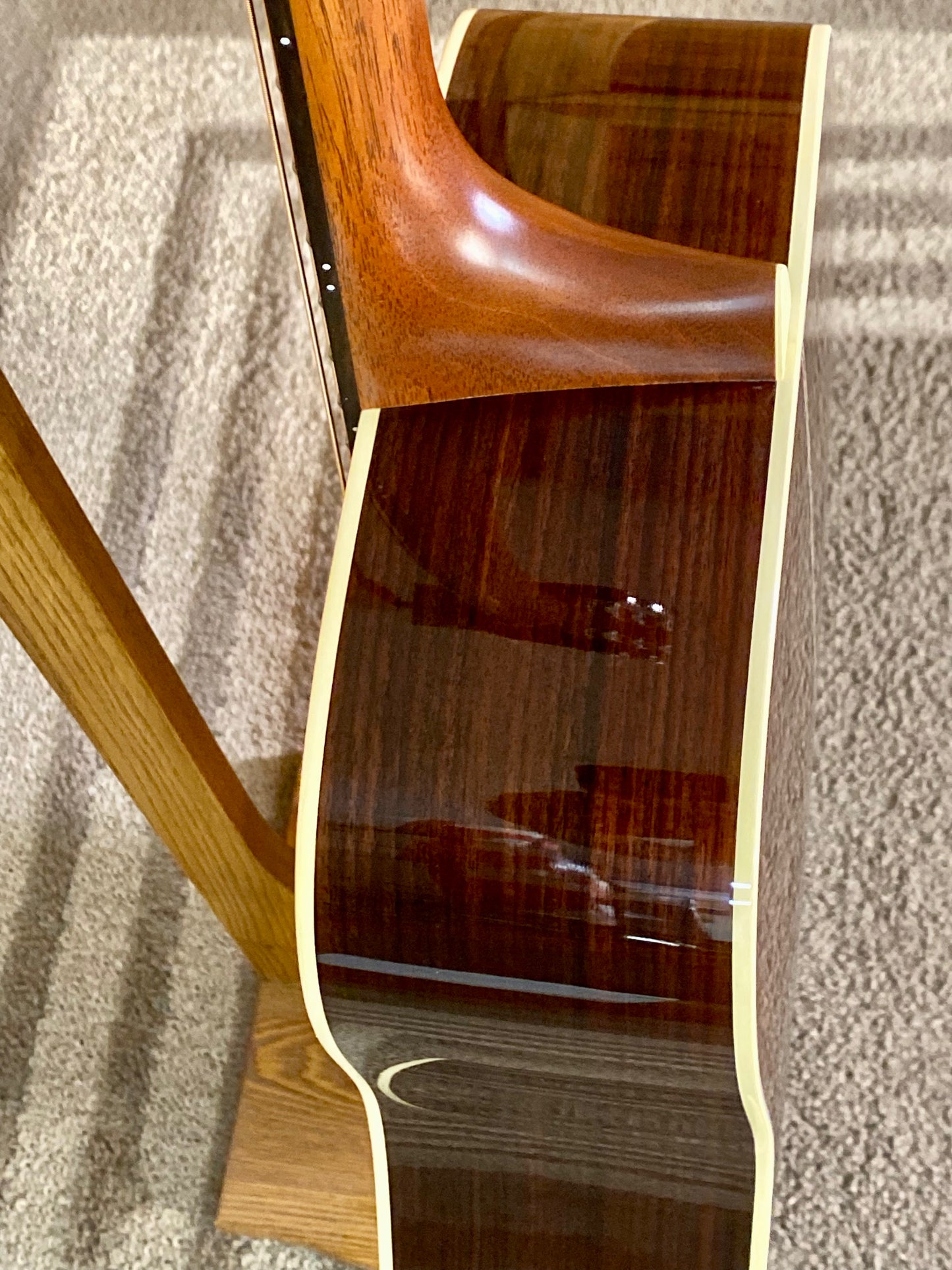 Martin Standard Series D28 Lefty Acoustic Guitar with Molded Hardshell Case