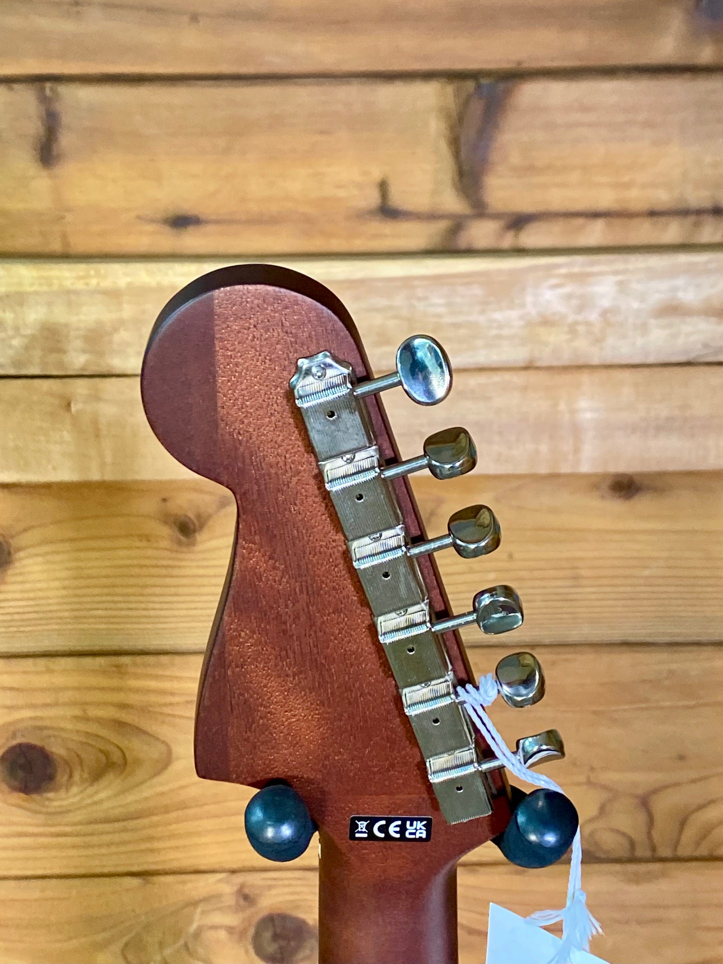 Fender Redondo Player Electric Acoustic Guitar In Lake Placid Blue