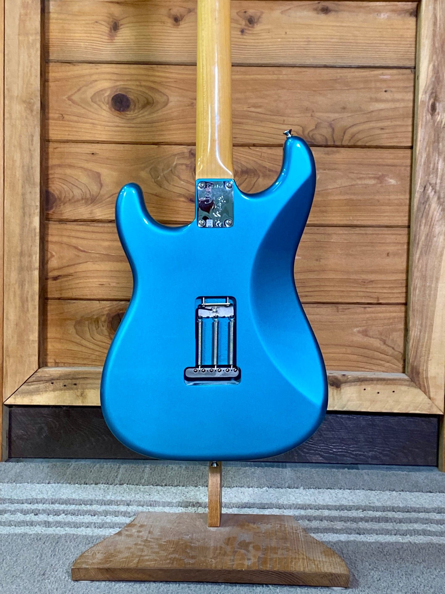 Fender Eric Johnson Stratocaster® Rosewood Lucerne Aqua Firemist With Hardshell Case USED