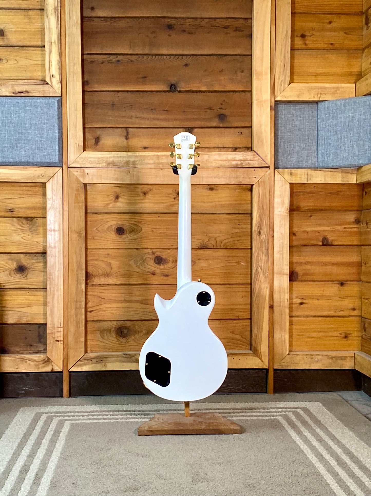 Sire Larry Carlton L7 Single-Cut Electric Guitar in White USED