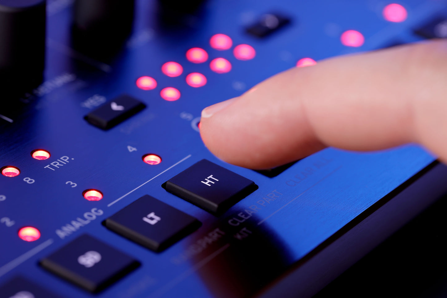 Korg Drumlogue Threefold Analog Hybrid Drum Machine