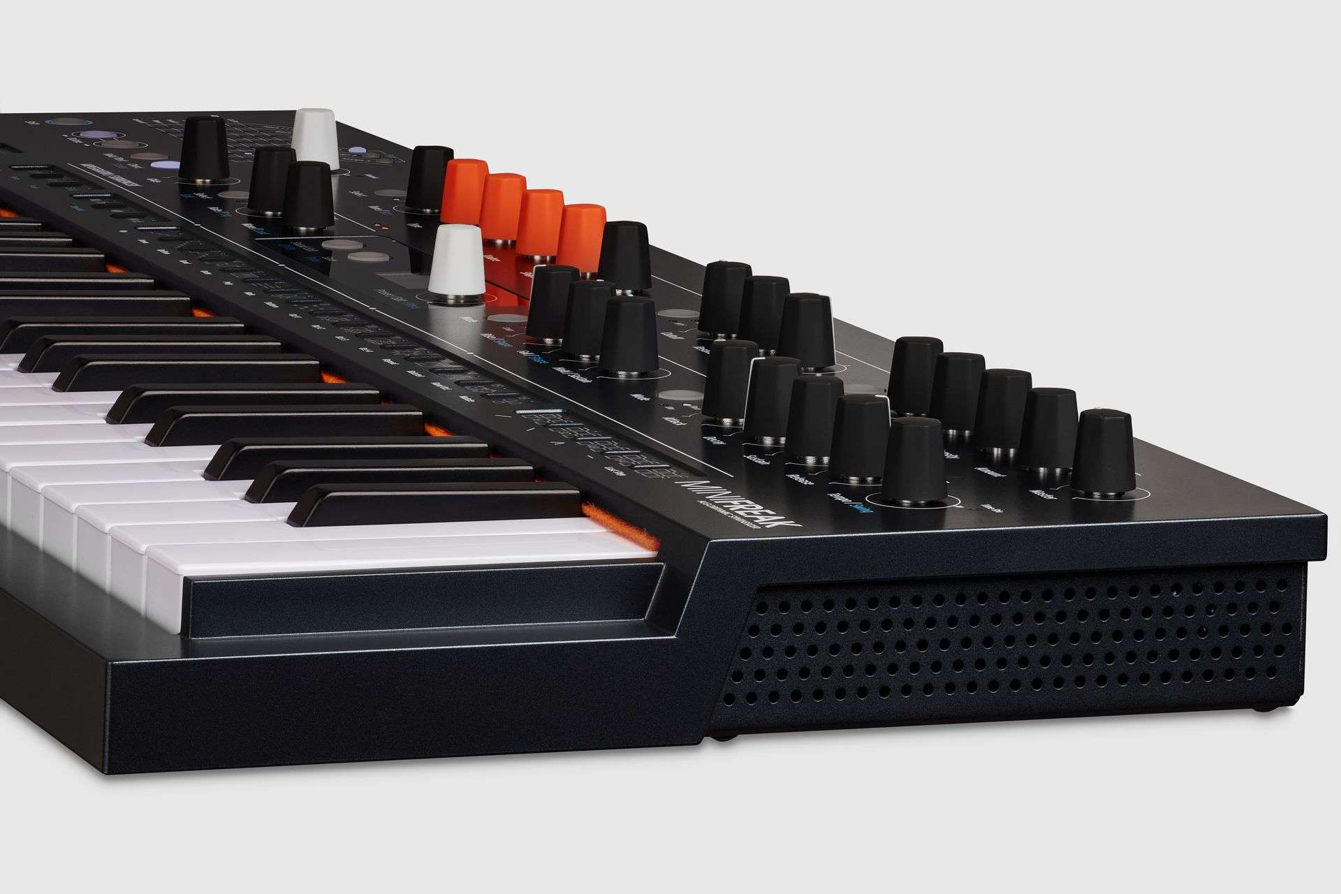 Arturia MiniFreak 37-Key Polyphonic Hybrid Keyboard Synthesizer