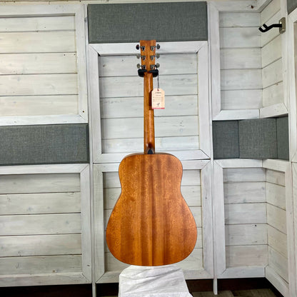 Yamaha FG800M Solid Spruce Top Acoustic Guitar w/ Matte Finish