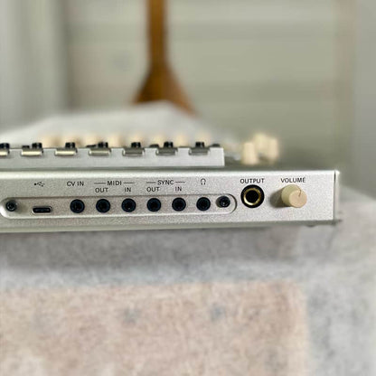 Korg Phase8 8-Voice Acoustic Synthesizer