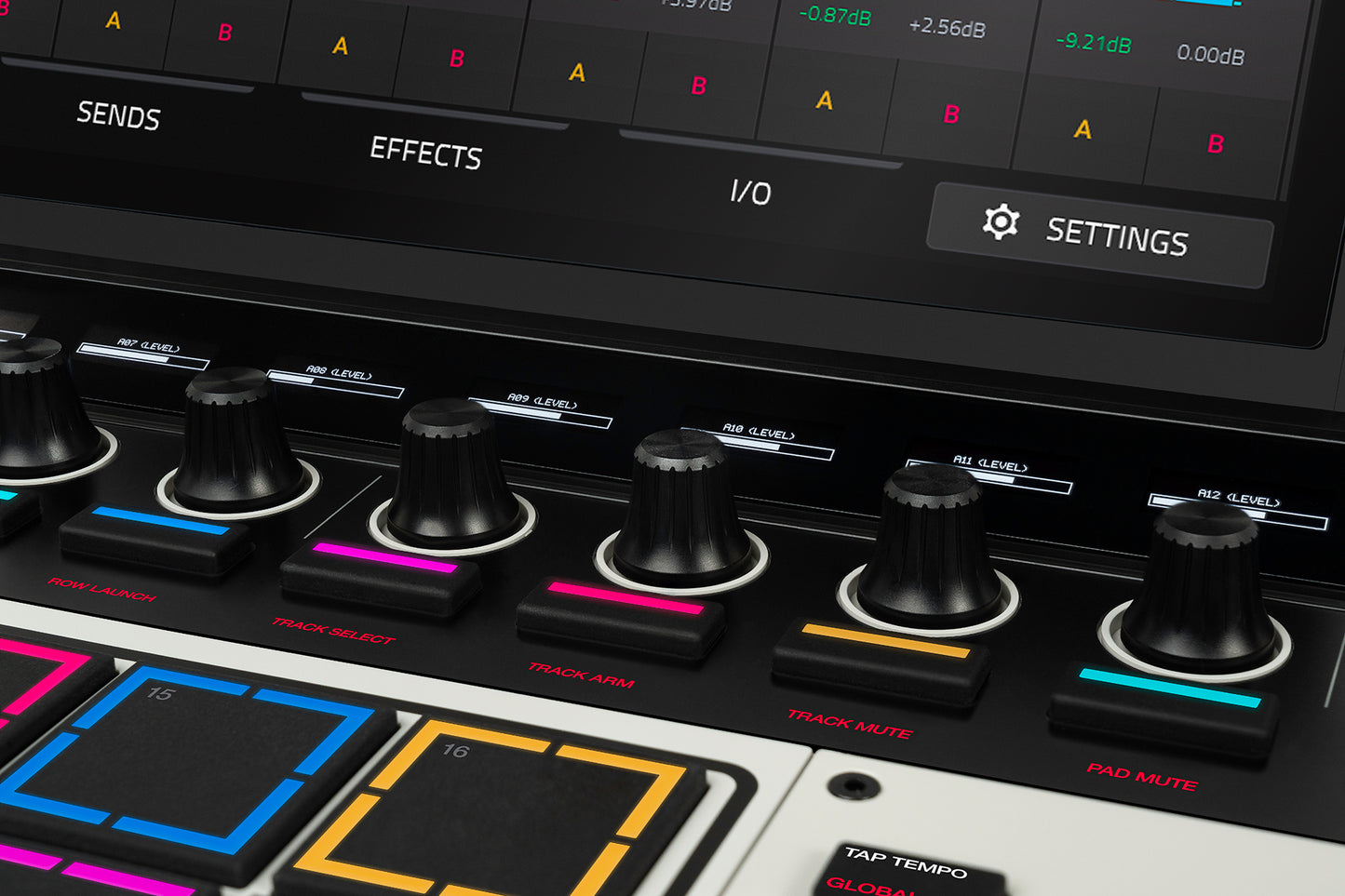 Akai Pro MPC XL  Standalone Music Production System