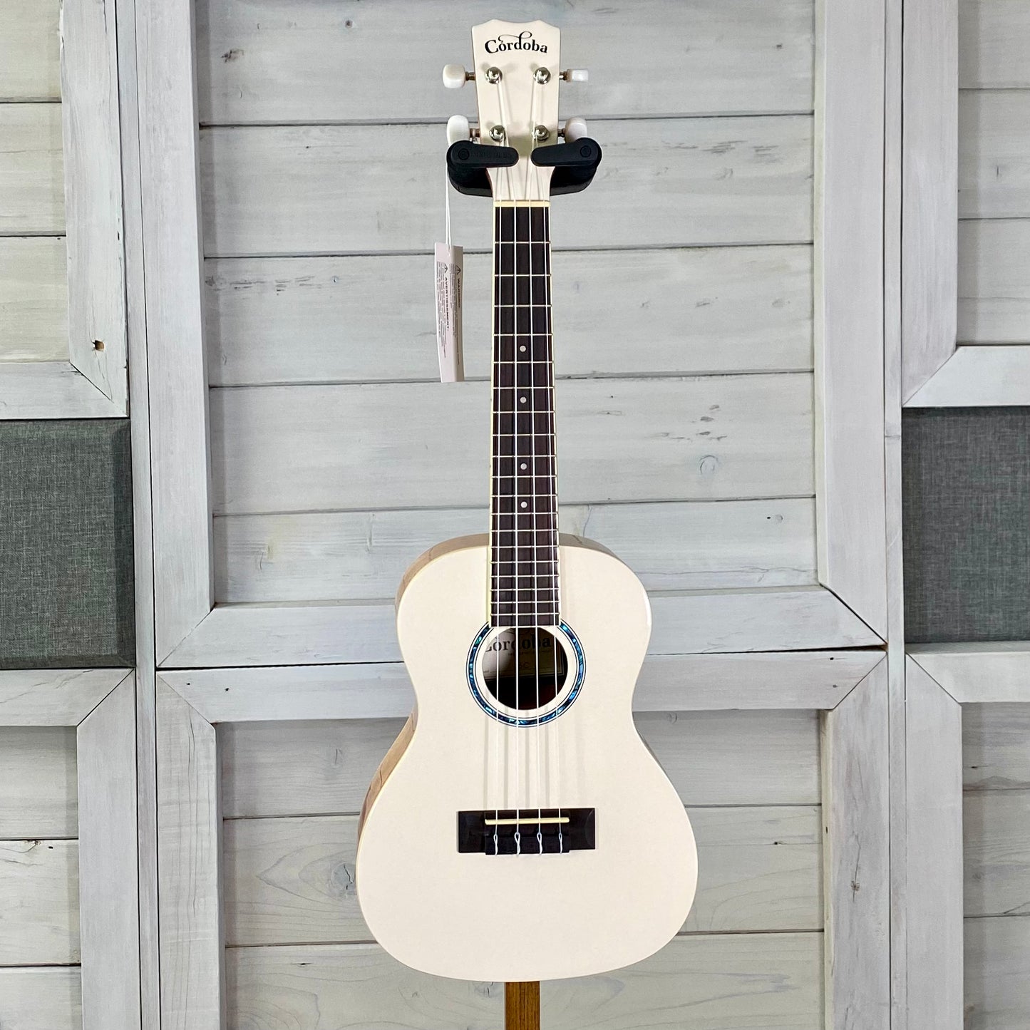 Cordoba 15C Concert Ukulele – Mallorcan Pearl
