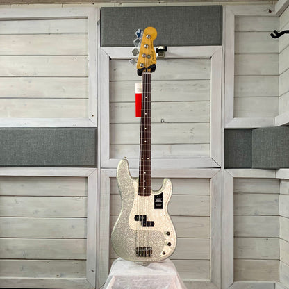 Fender 75th Anniversary Player II Sparkle Precision Bass in Diamond Dust Sparkle With Gigbag