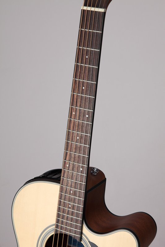 Takamine GX18CE-NS Taka-mini Solid Spruce 3/4 Electric Acoustic Guitar with Gig Bag - Natural