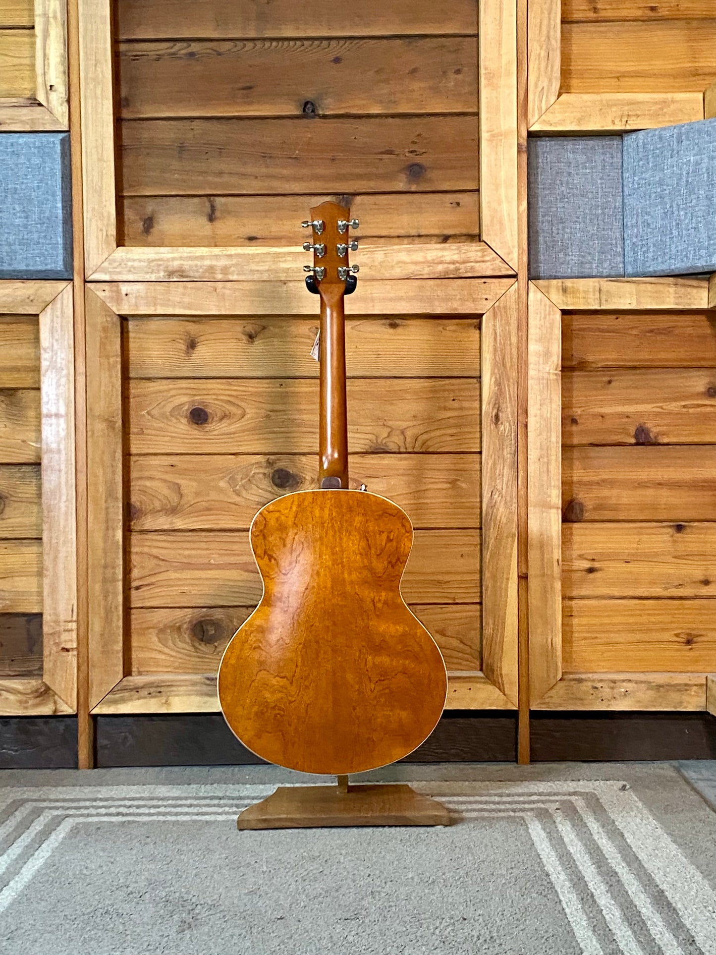 Godin 5th Avenue Kingpin P90 Cognac Burst Electric Guitar USED