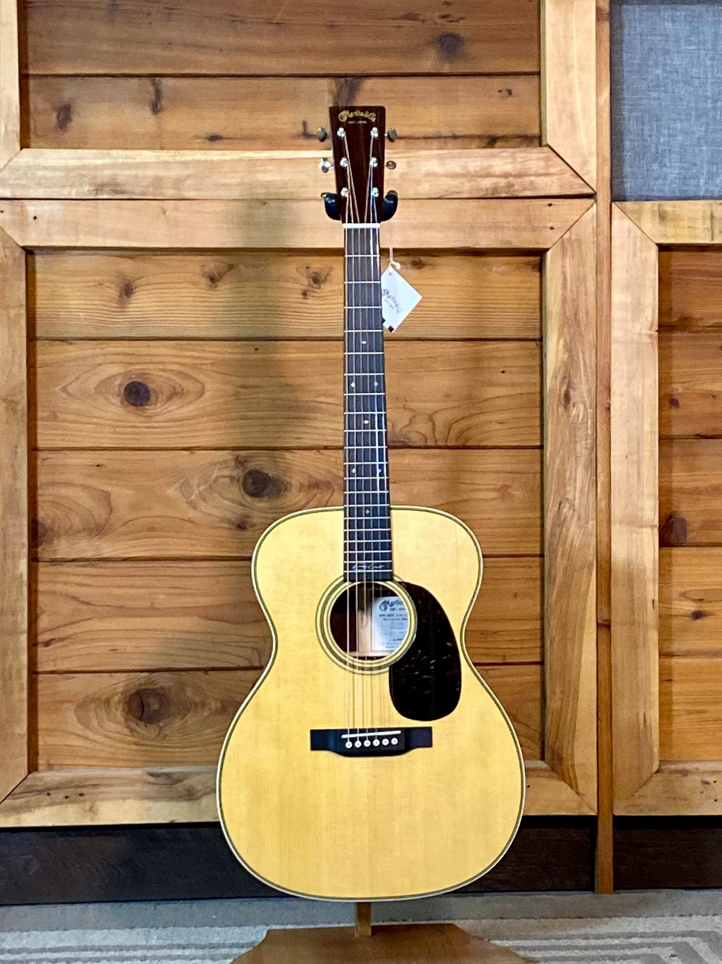 Martin 00028EC Eric Clapton Spruce/Rosewood Acoustic Guitar w/Case