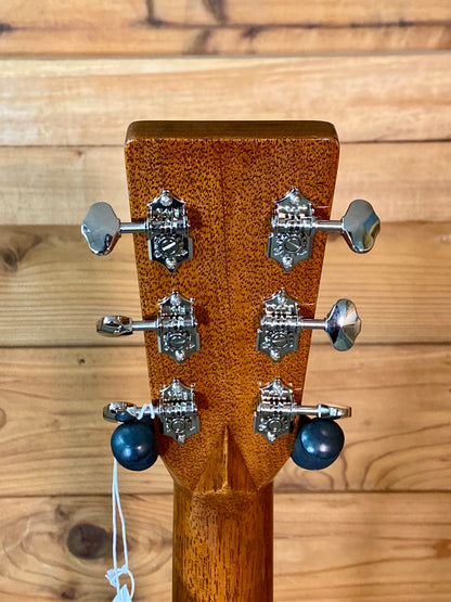 Martin 00028EC Eric Clapton Spruce/Rosewood Acoustic Guitar w/Case