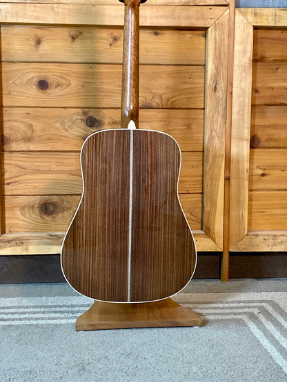 Martin D-28 Billy Strings Dreadnought Acoustic Guitar with Hardshell Case