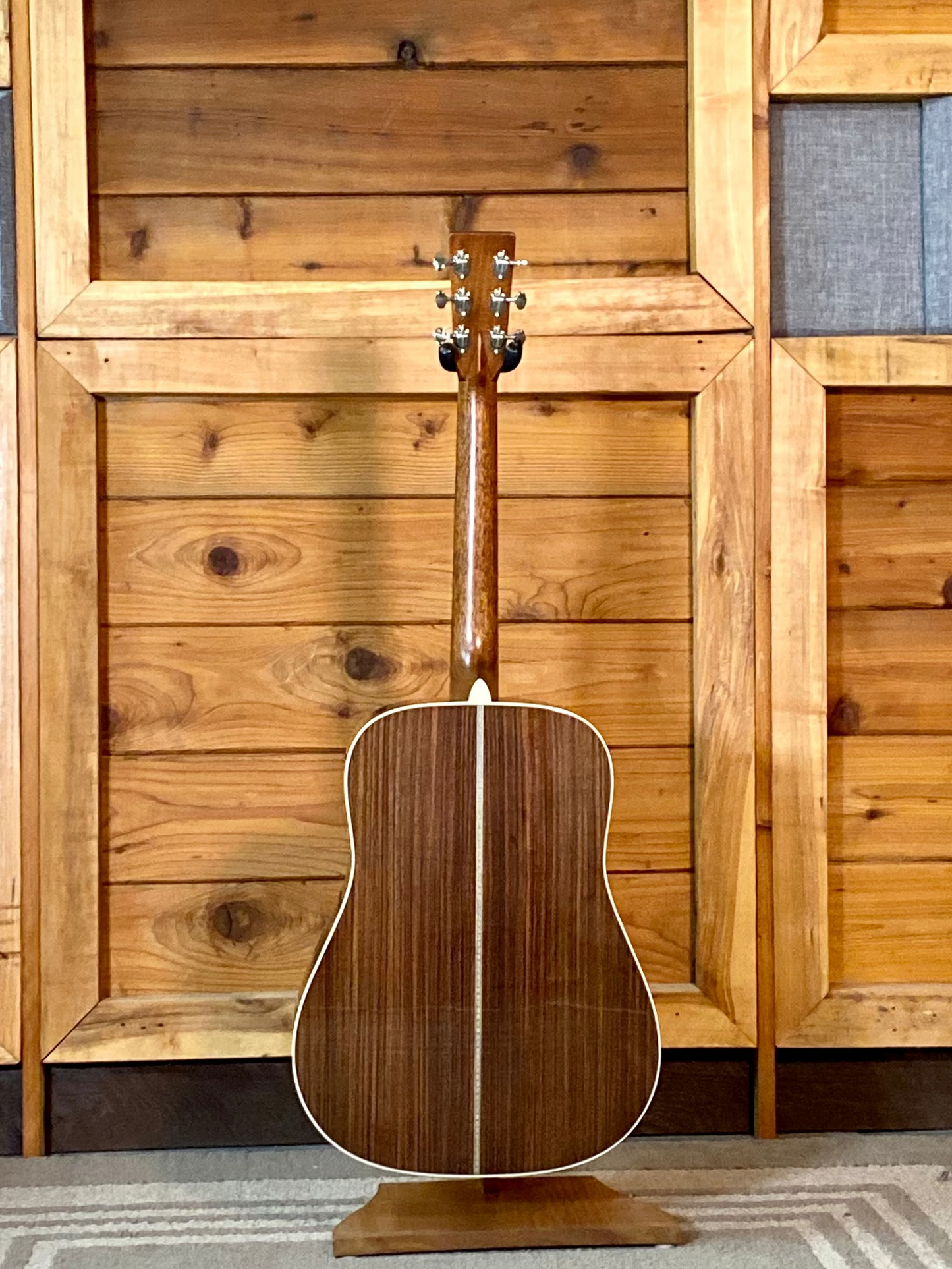 Martin D-28 Billy Strings Dreadnought Acoustic Guitar with Hardshell Case