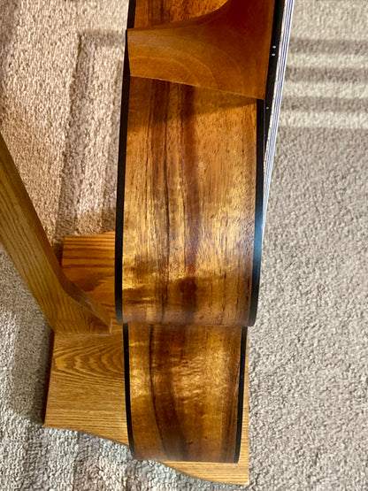 Martin 00L Oliver Special Editions Sloped Shoulder 00-14 Fret Acoustic Guitar