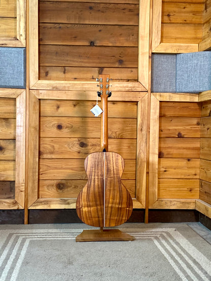 Martin 00L Oliver Special Editions Sloped Shoulder 00-14 Fret Acoustic Guitar