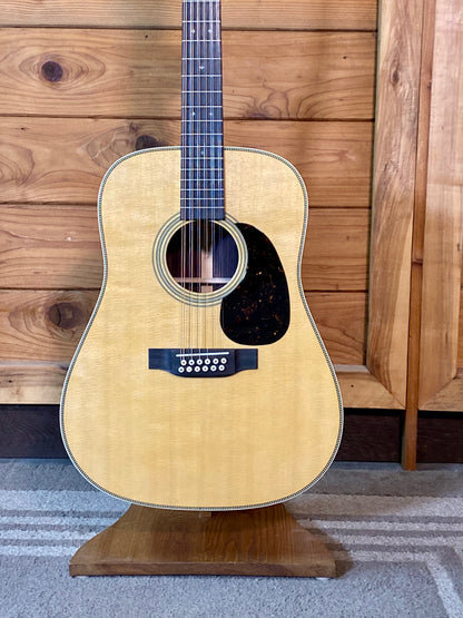 Martin Standard Series HD12-28 D-14 Fret Acoustic 12 string Guitar