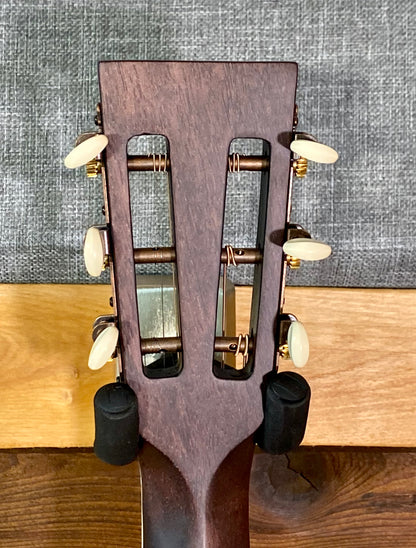 Washburn R310K Victorian Vintage Parlor Acoustic Guitar in Natural Antique Matte Finish