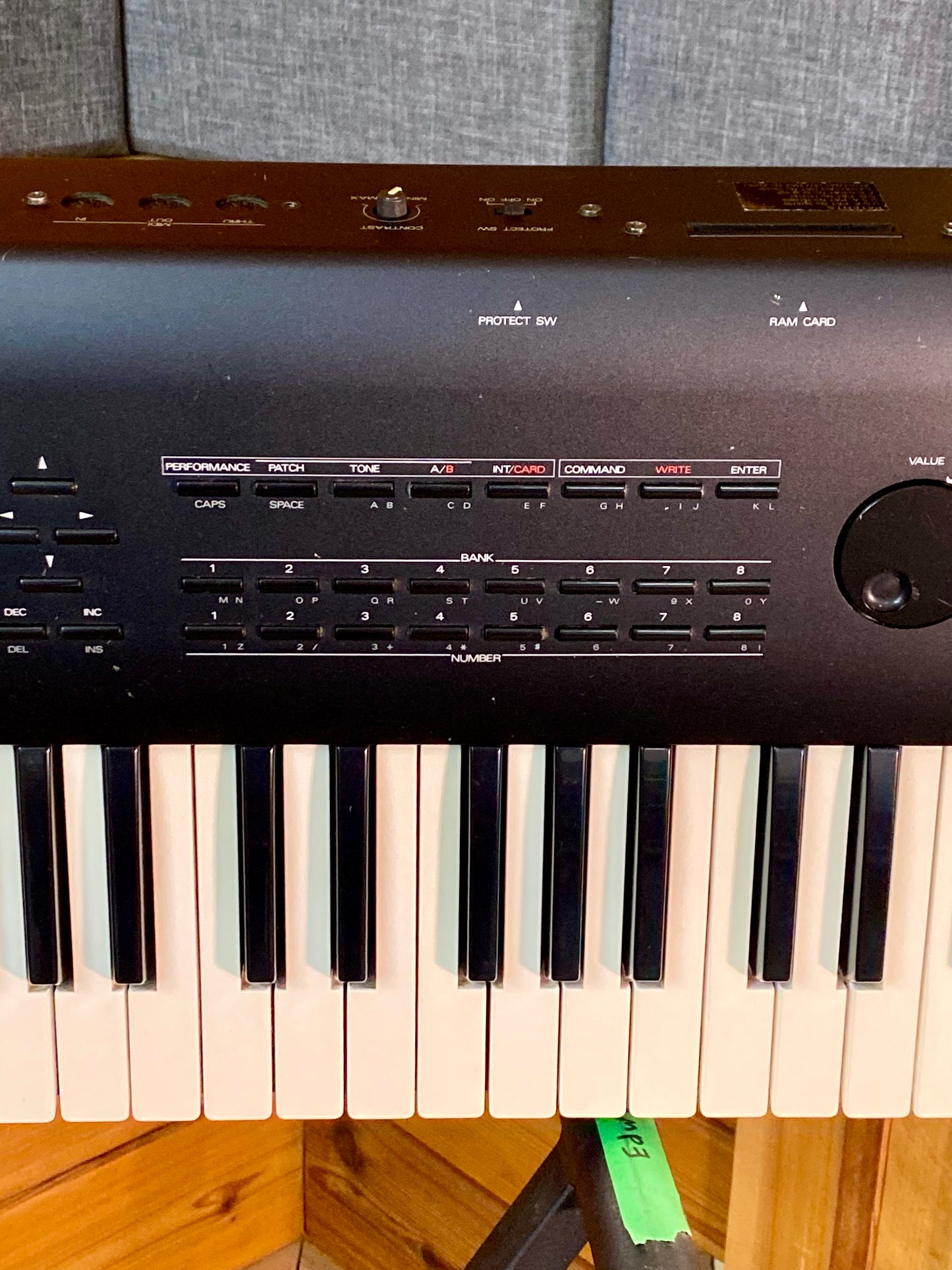 Roland D70 Super LA With Custom Upgraded Keyboard Action (Read below; Rock 'n Roll royalty!)