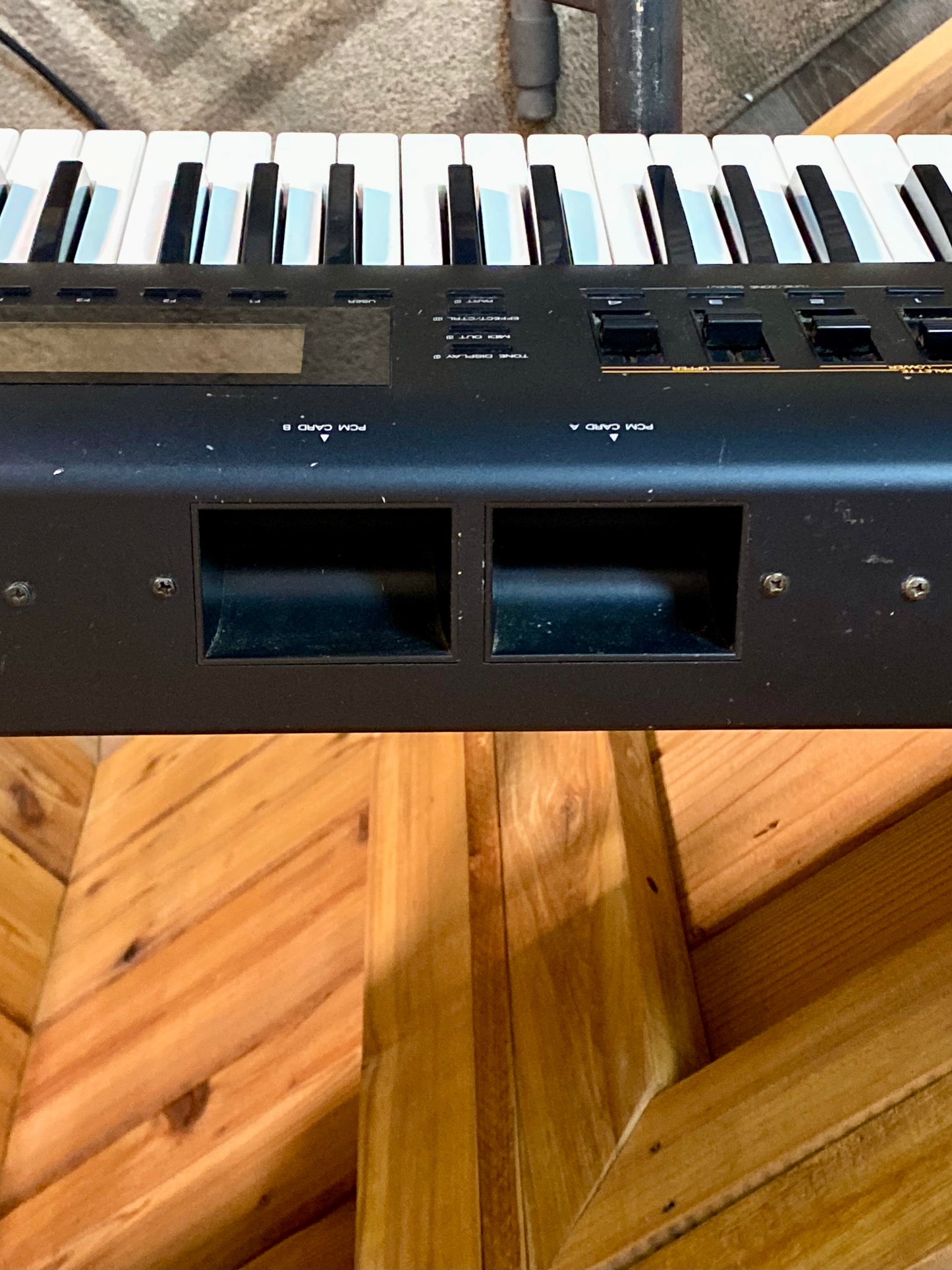 Roland D70 Super LA With Custom Upgraded Keyboard Action (Read below; Rock 'n Roll royalty!)