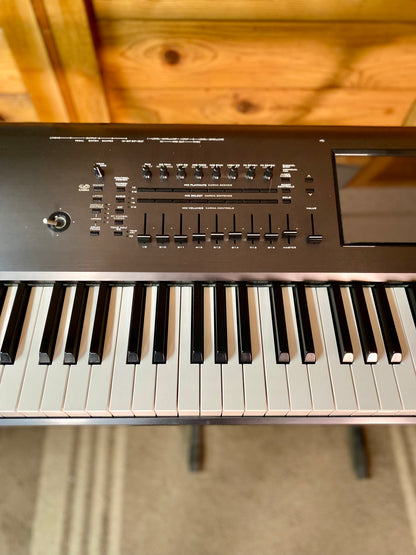 Korg Kronos X 88 Owned by Canadian Rock n Roll Royalty (Used) With Gigbag