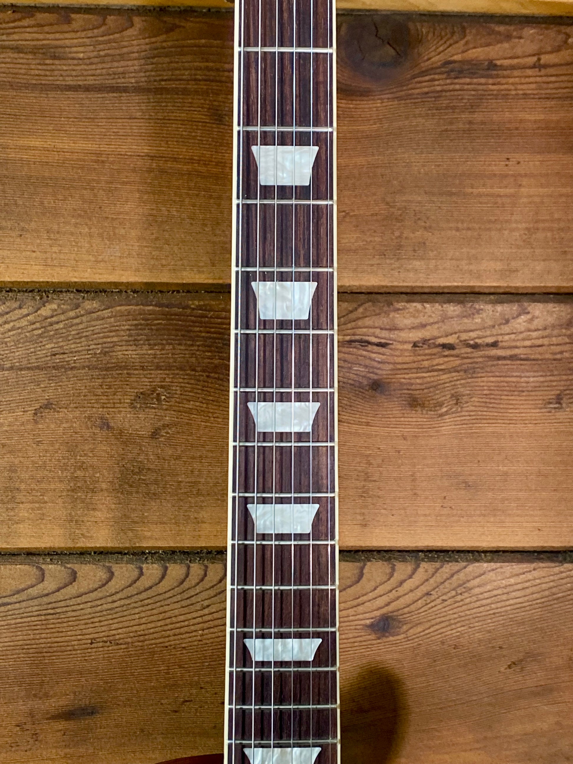 Gibson Les Paul Studio with Softshell Case - Metallic Pelham Blue USA exclusive