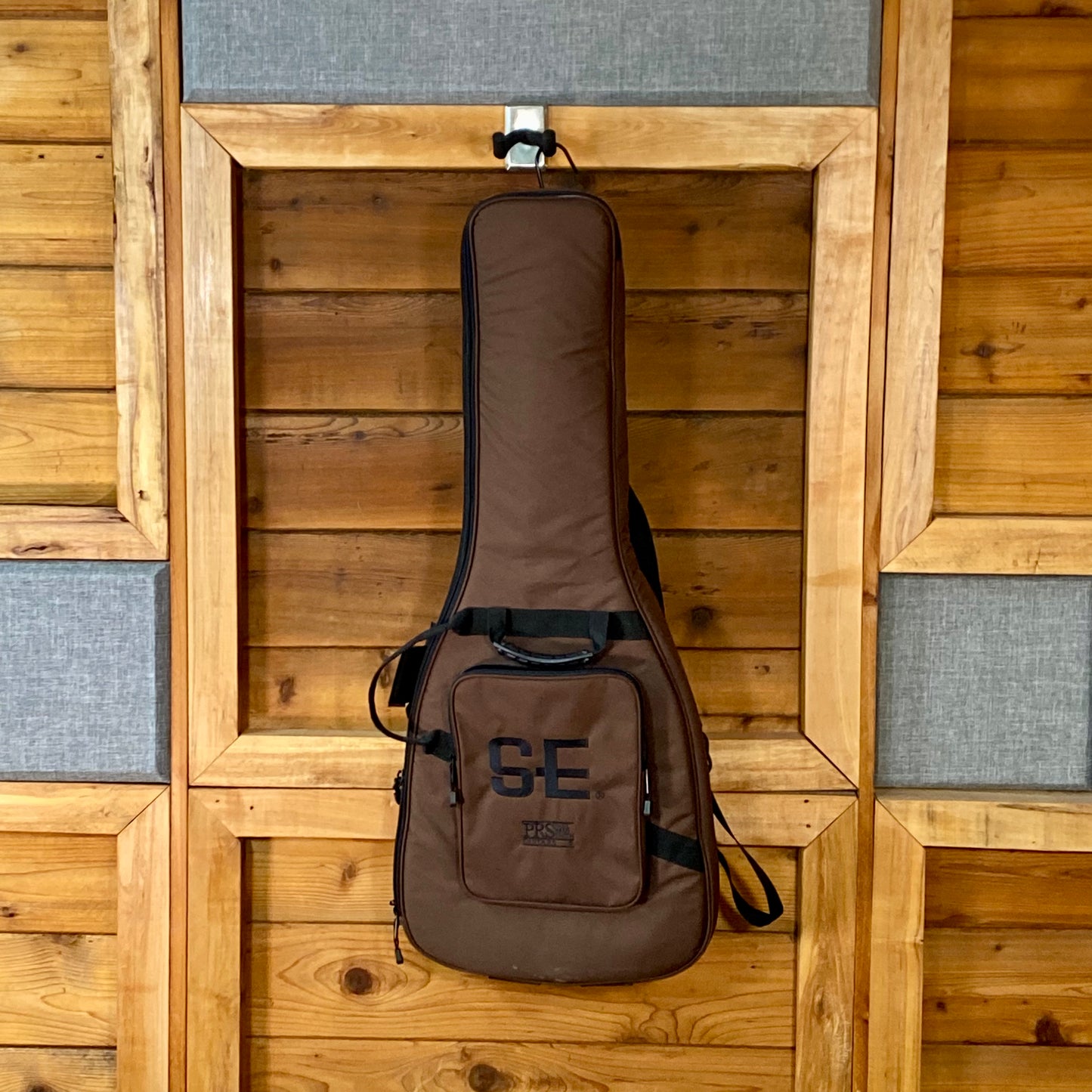 PRS Guitars SE Custom 24-08 Electric Guitar with Gigbag in Eriza Verde  USED