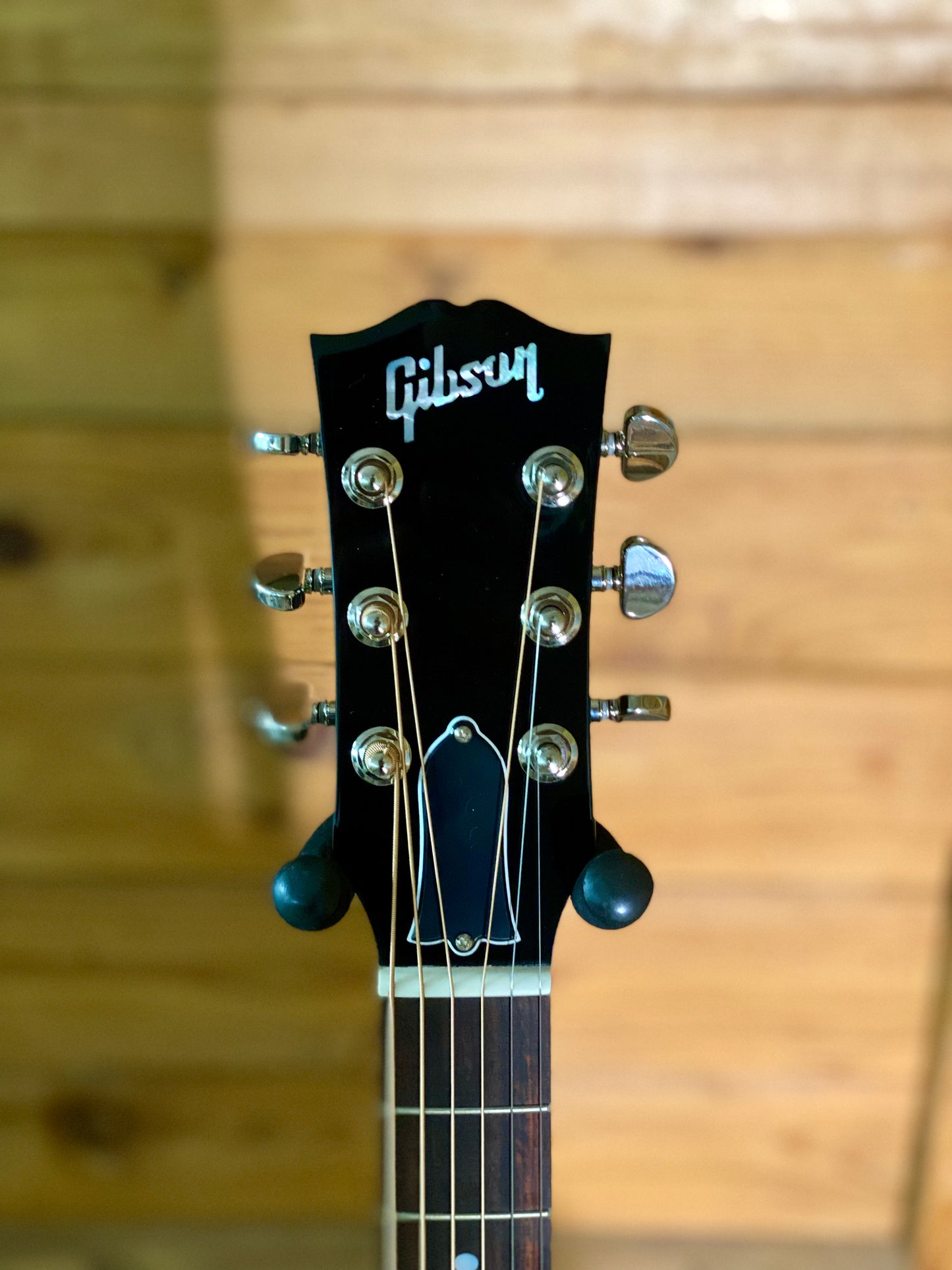 Gibson J-45 Standard Electric Acoustic in Vintage Sunburst