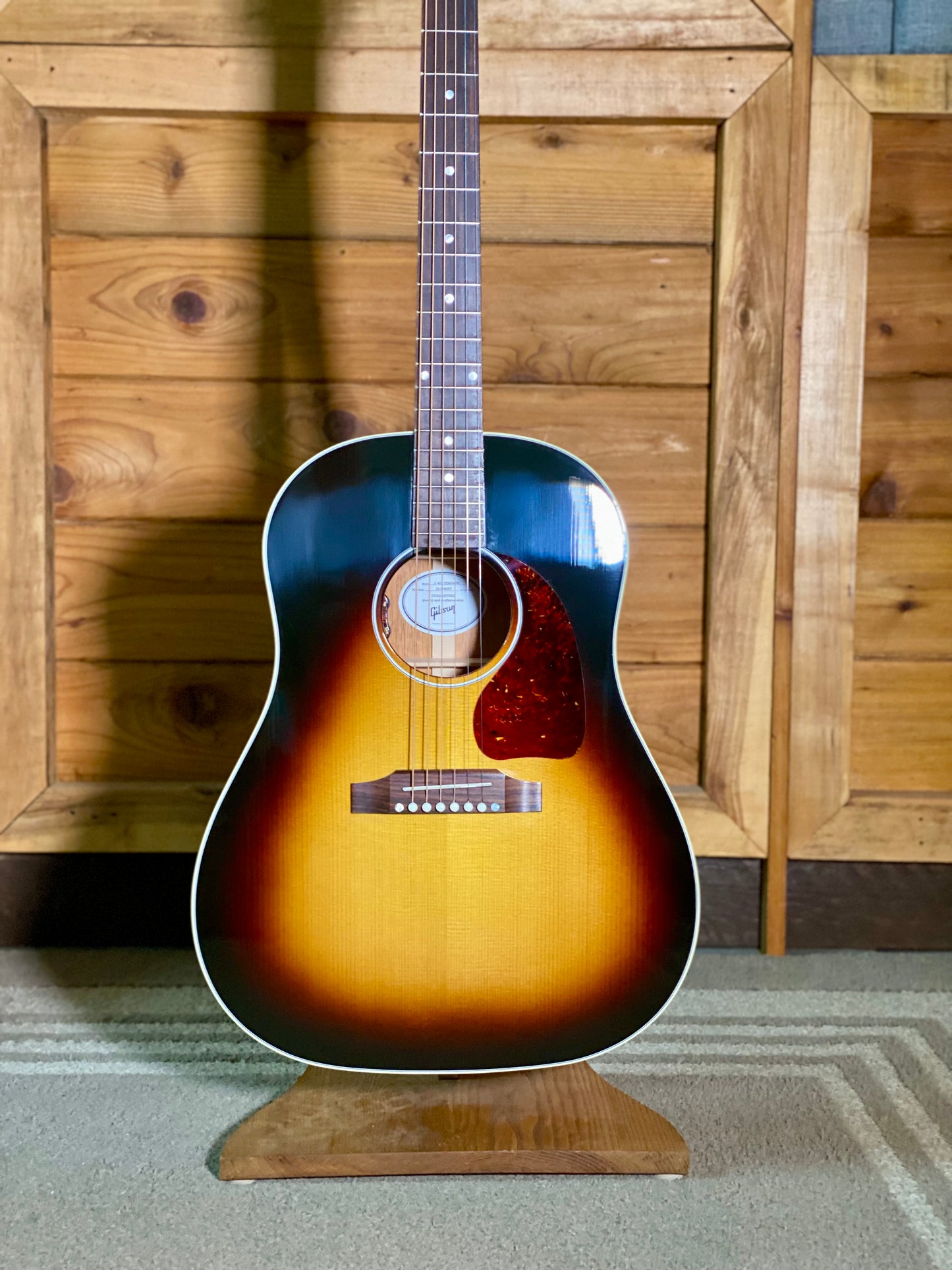 Gibson J-45 Standard Electric Acoustic in Vintage Sunburst