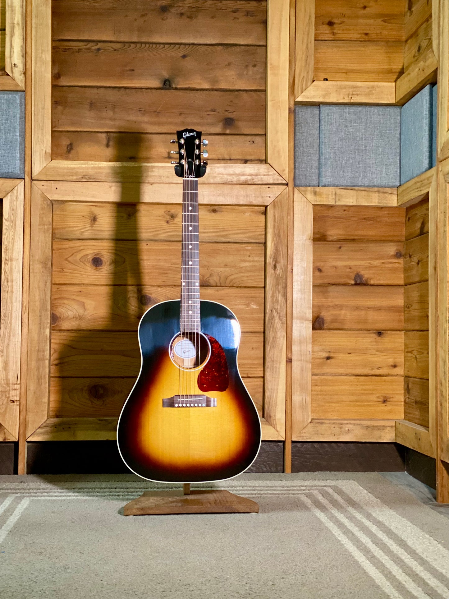 Gibson J-45 Standard Electric Acoustic in Vintage Sunburst