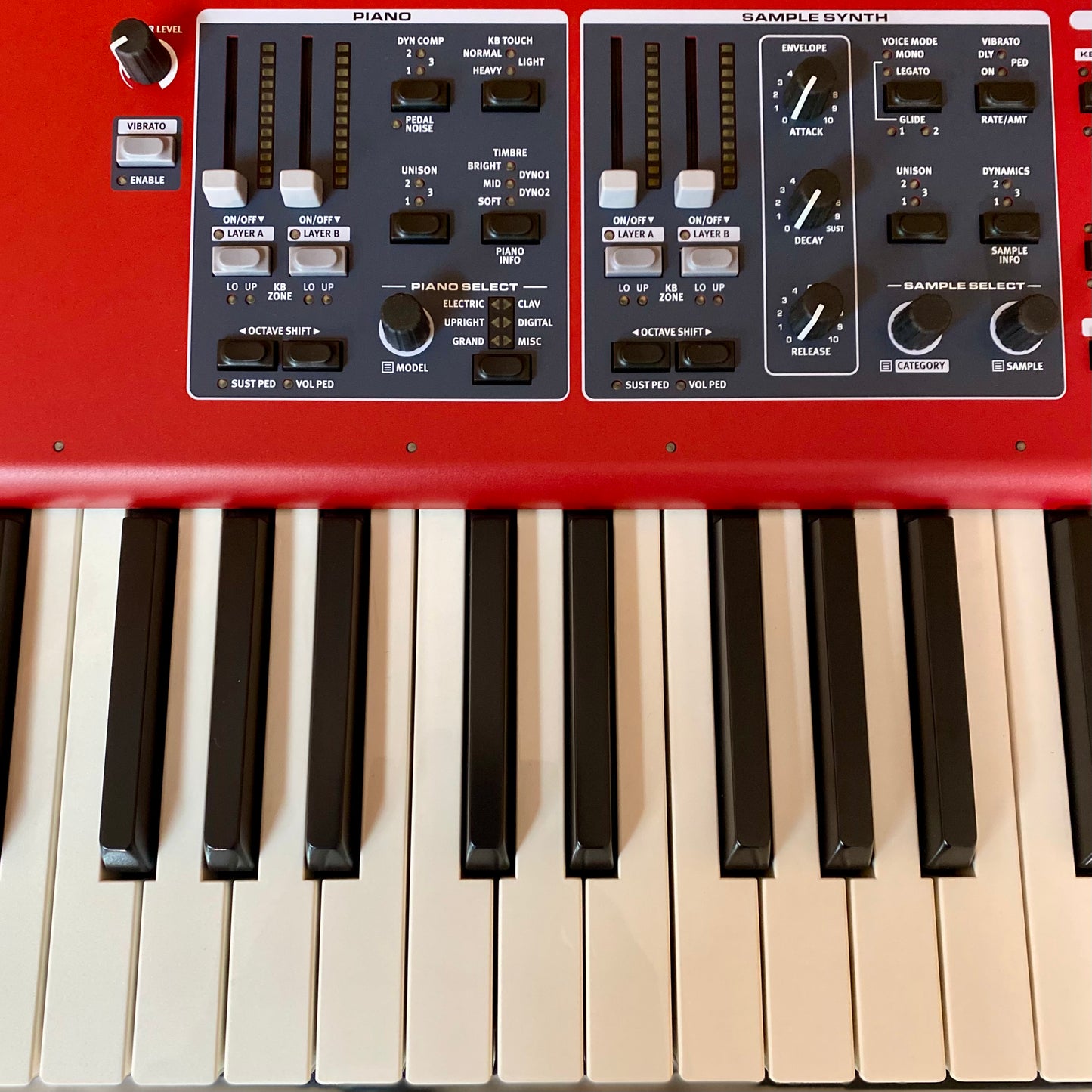 NORD Piano 6 73 73-Note Weighted Hammer Action Piano With Split / Layering & NP3 Pedal