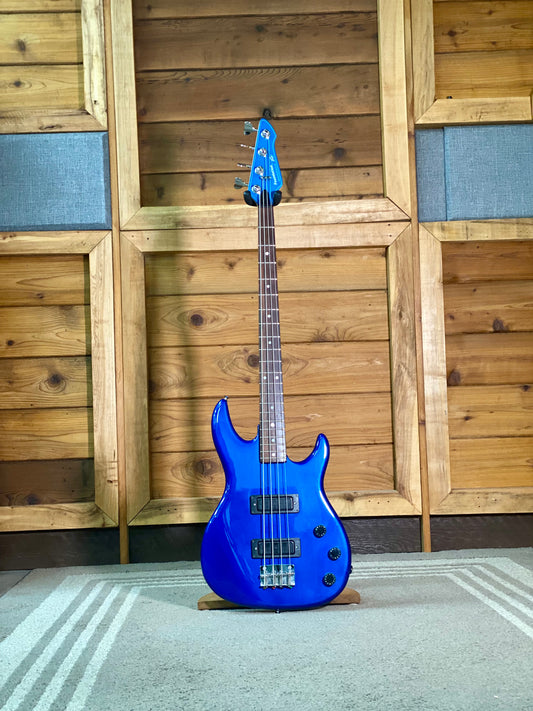 Peavey Foundation bass built in USA USED