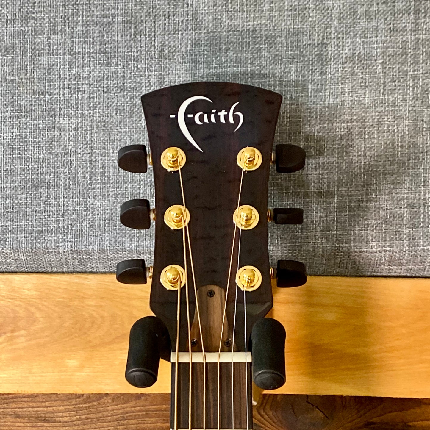 Faith Guitars Blood Moon Neptune Cutaway Electric / Acoustic Guitar With Hardcase Slight Flaw